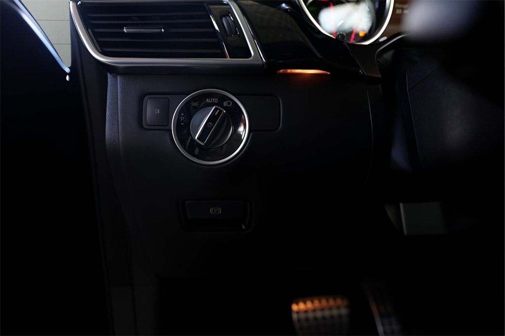 Used 2019 Mercedes-Benz GLE 63 AMG 4MATIC w/ Premium 3 Package image 21