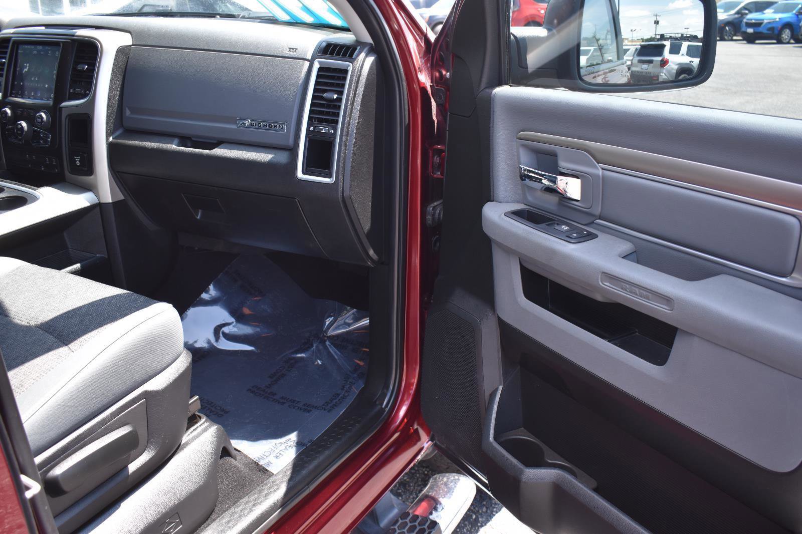 Used 2019 RAM 1500 Big Horn AWD/4WD image 15