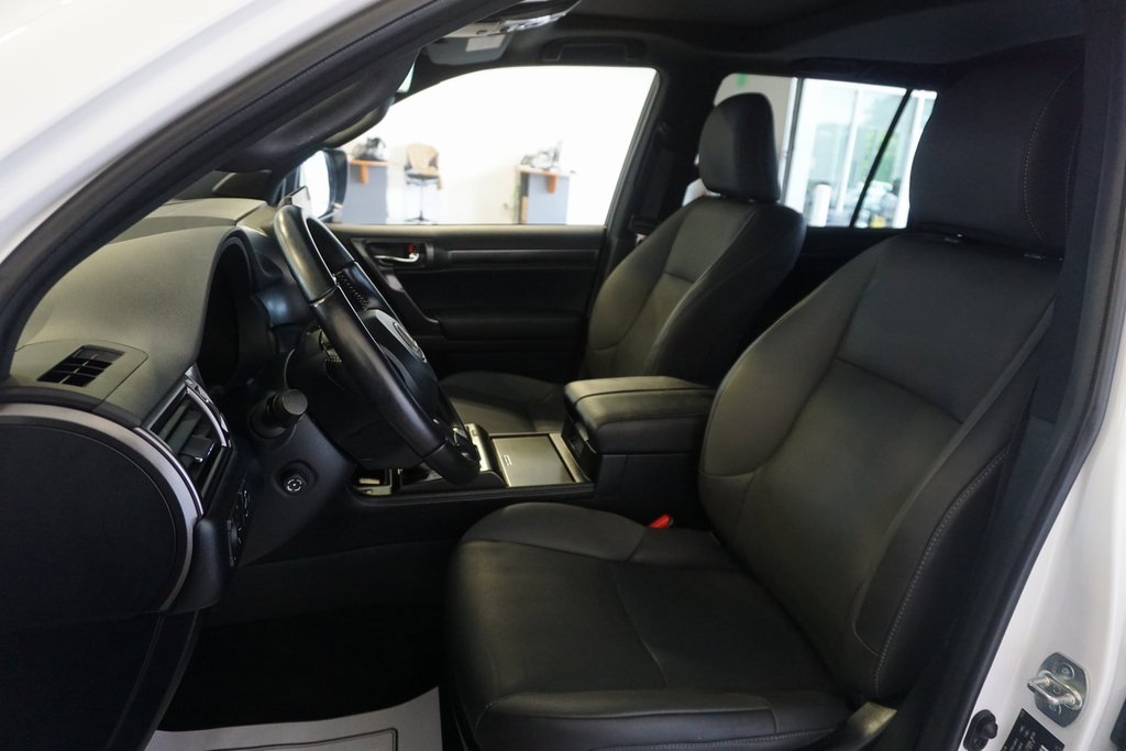 Used 2022 Lexus GX 460 w/ Black Line Special Edition image 21