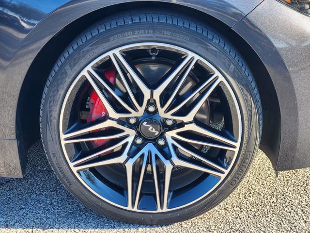 Used 2022 Kia Stinger GT2 w/ Red Interior Color Package image 8