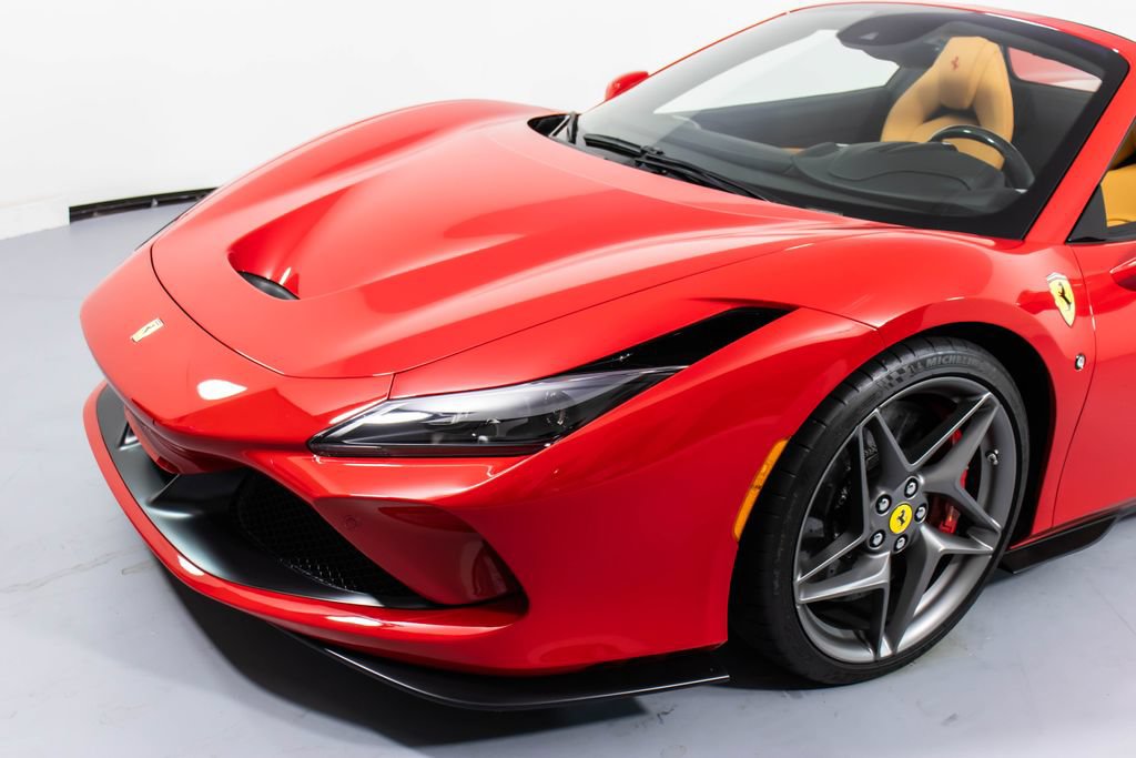 Certified 2023 Ferrari F8 Tributo RWD image 30