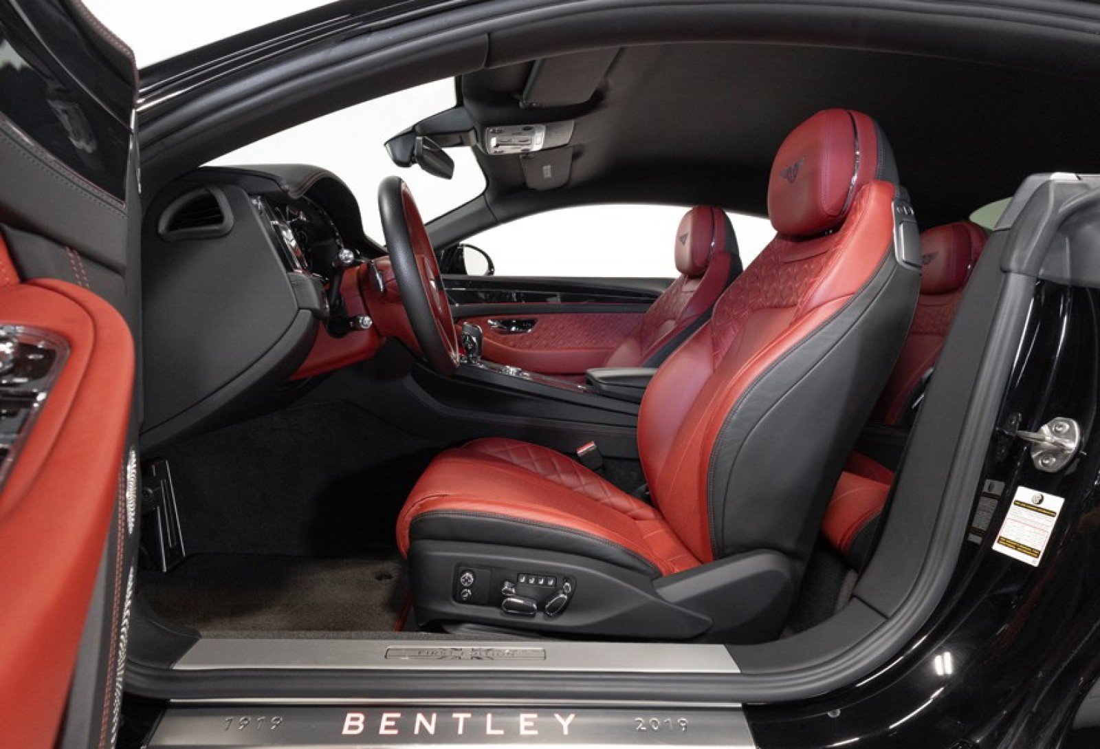 Used 2020 Bentley Continental GT AWD/4WD image 20