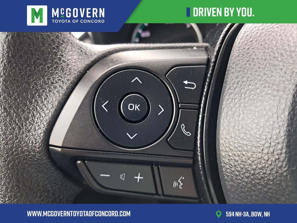 Used 2021 Toyota RAV4 XLE w/ Carpet Mat Package (TMS) AWD/4WD image 26