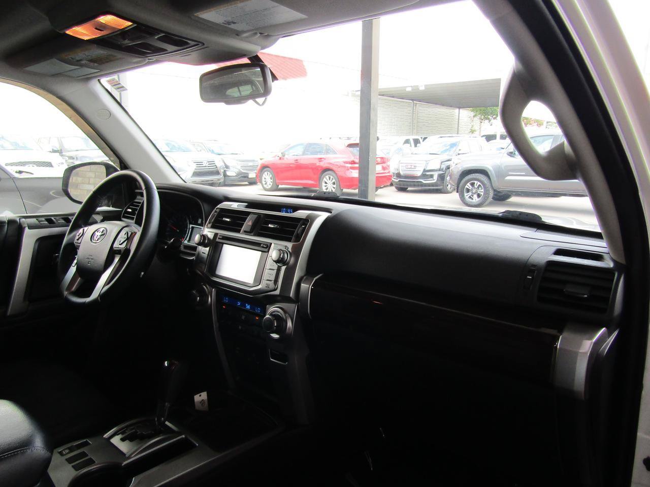 Used 2017 Toyota 4Runner Limited RWD image 11