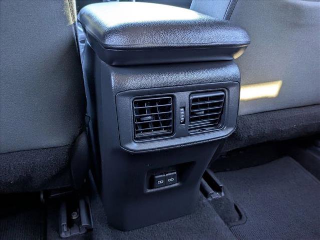 Used 2022 Toyota RAV4 XLE image 18