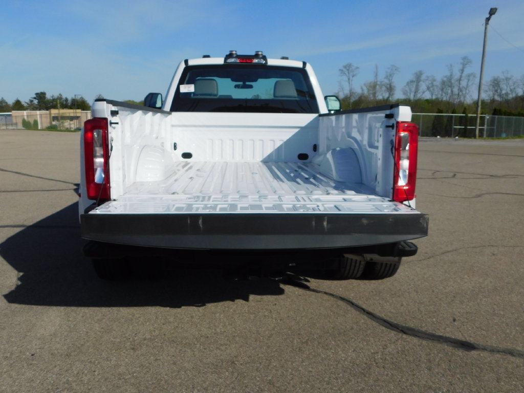New 2026 Ford F350 XL RWD image 7
