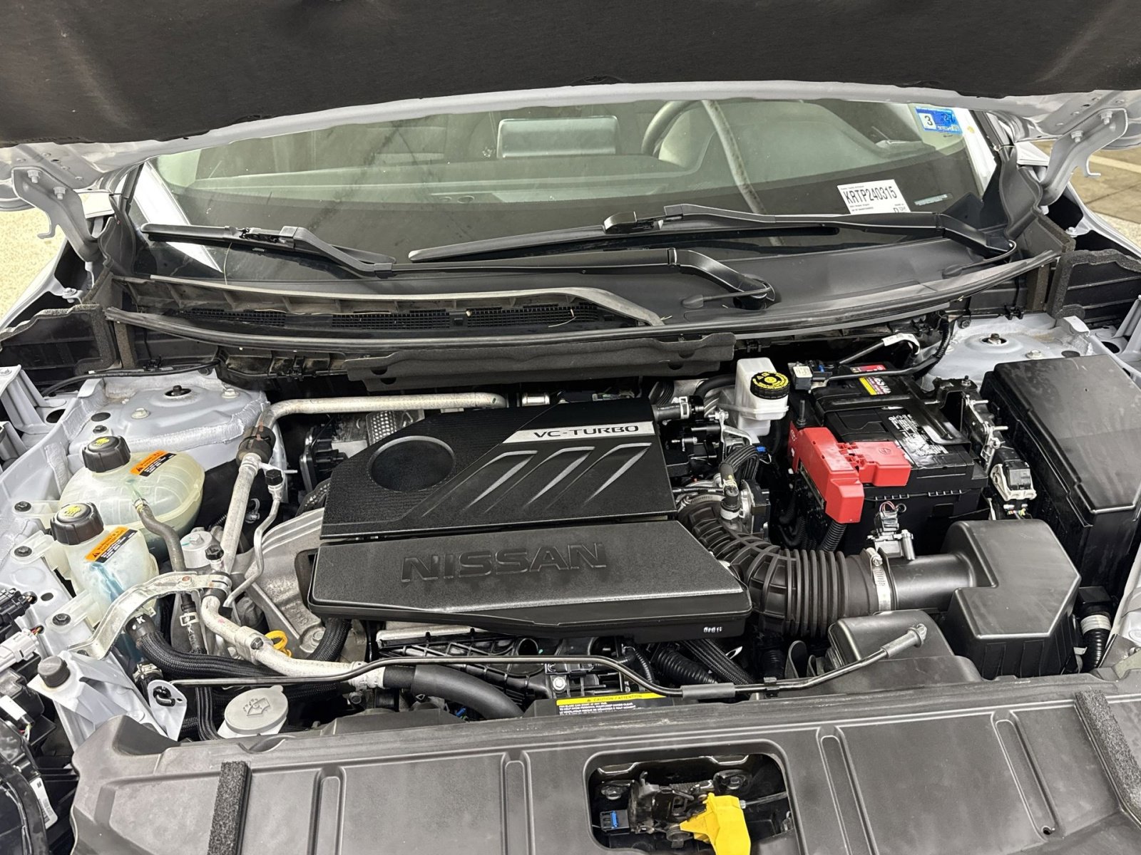 Used 2024 Nissan Rogue SV image 31