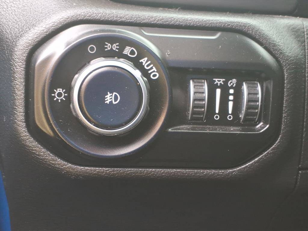 Certified 2021 Jeep Wrangler Sport S image 16