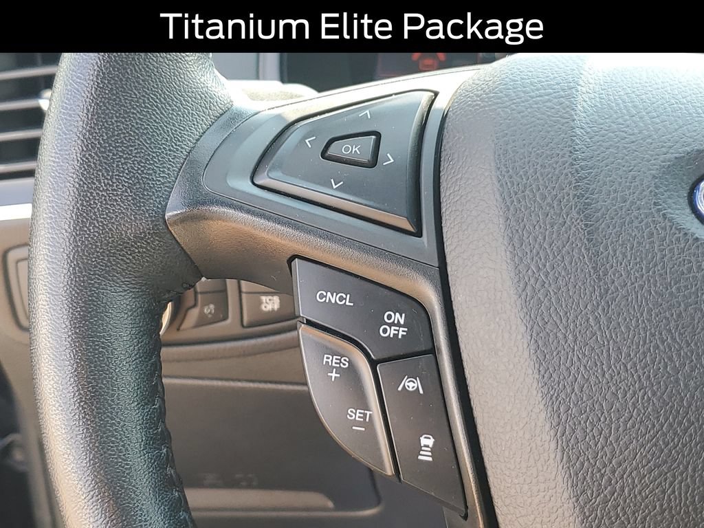 Used 2022 Ford Edge Titanium w/ Equipment Group 301A AWD/4WD image 12