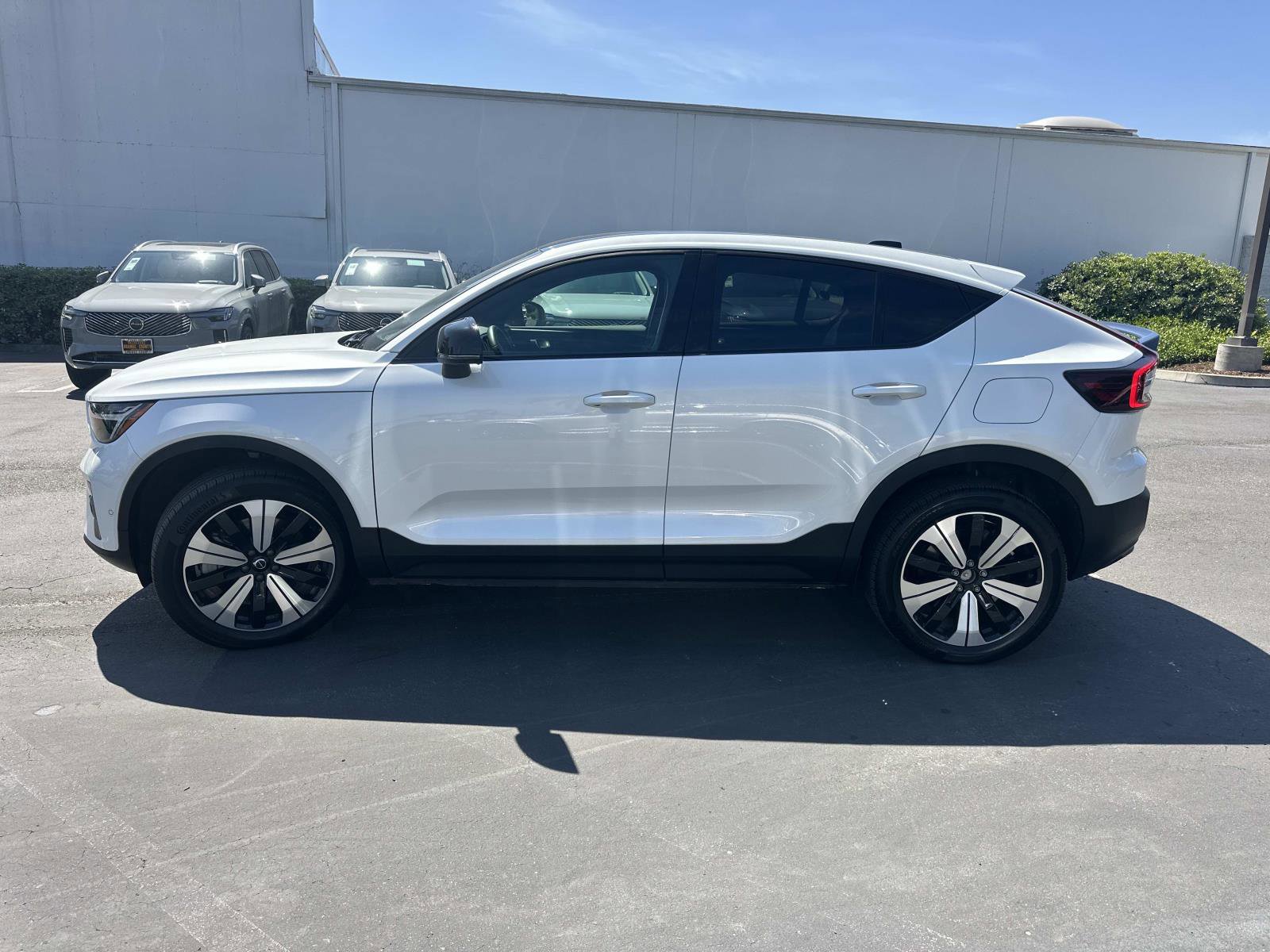 Certified 2023 Volvo C40 P8 Recharge Plus AWD/4WD image 7