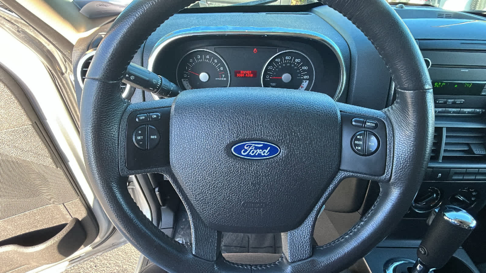 Used 2010 Ford Explorer XLT RWD image 17