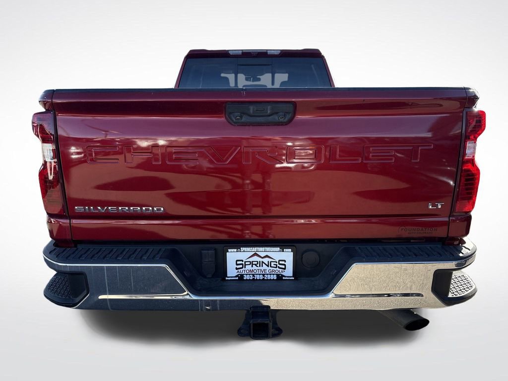 Used 2022 Chevrolet Silverado 3500 LT w/ Convenience Package image 4