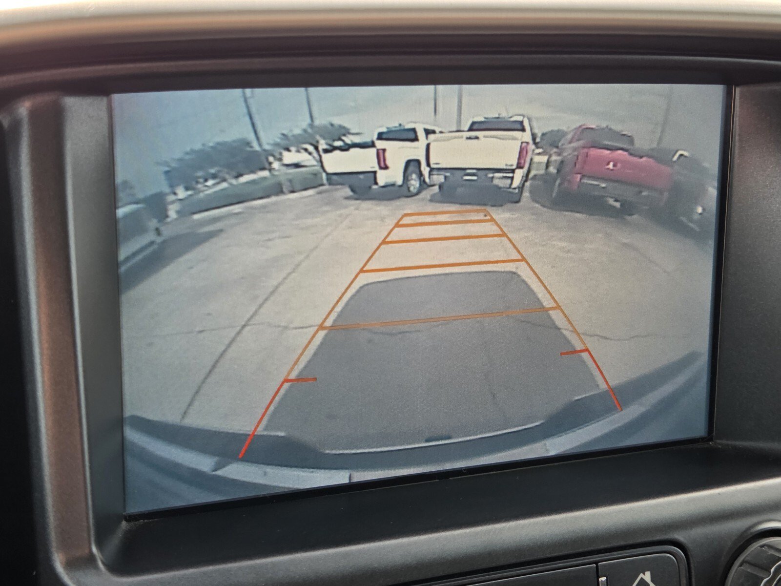 Used 2016 GMC Canyon SLE RWD image 16