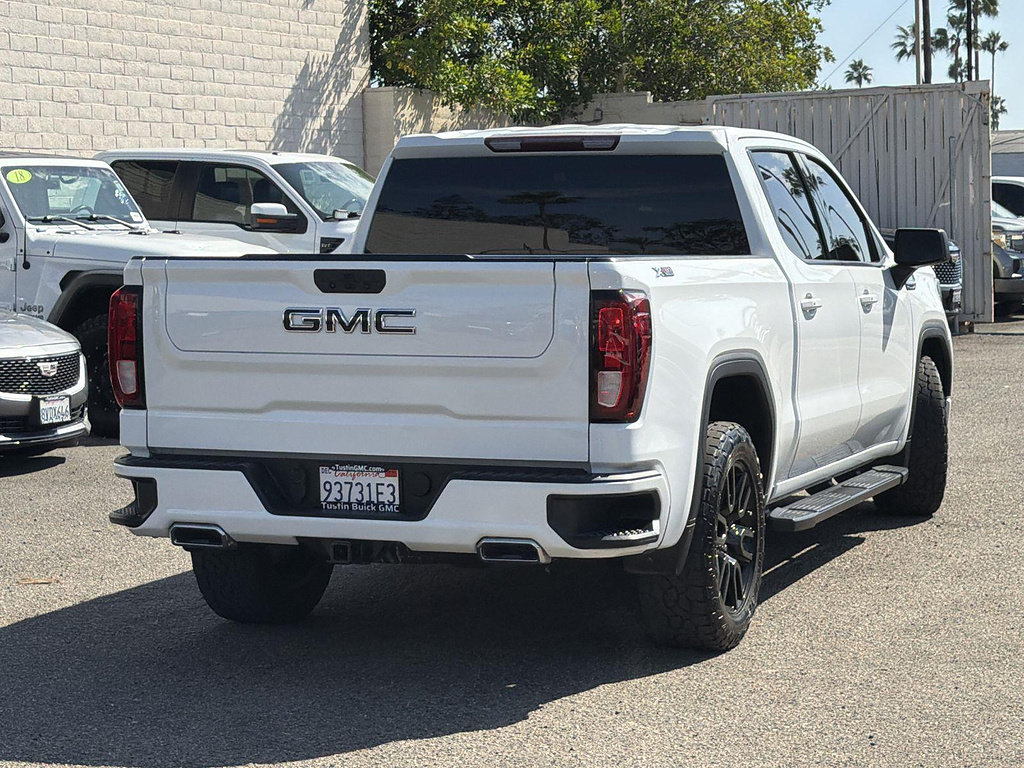 Used 2021 GMC Sierra 1500 Elevation w/ LPO, Elevation Black Package AWD/4WD image 5