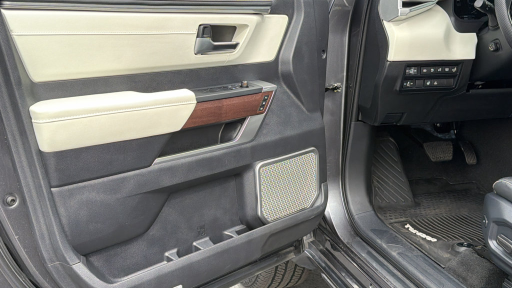 Used 2023 Toyota Tundra Capstone AWD/4WD image 23