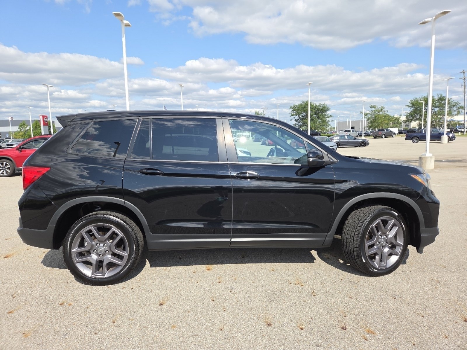 Used 2023 Honda Passport EX-L image 21