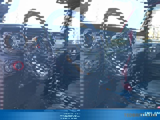 Used 2021 Jeep Wrangler Unlimited Sahara w/ Cold Weather Group image 23