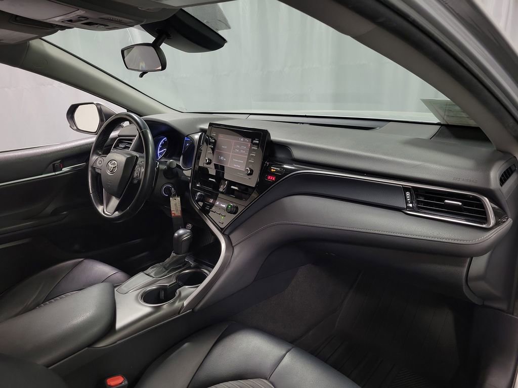 Used 2021 Toyota Camry SE FWD image 26