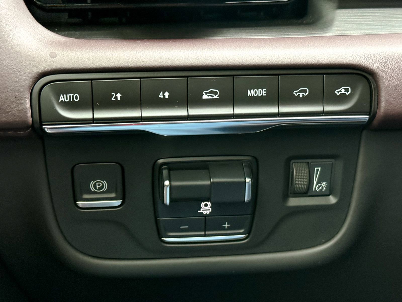 Used 2022 Cadillac Escalade Sport Platinum w/ LPO, ONYX Package image 29