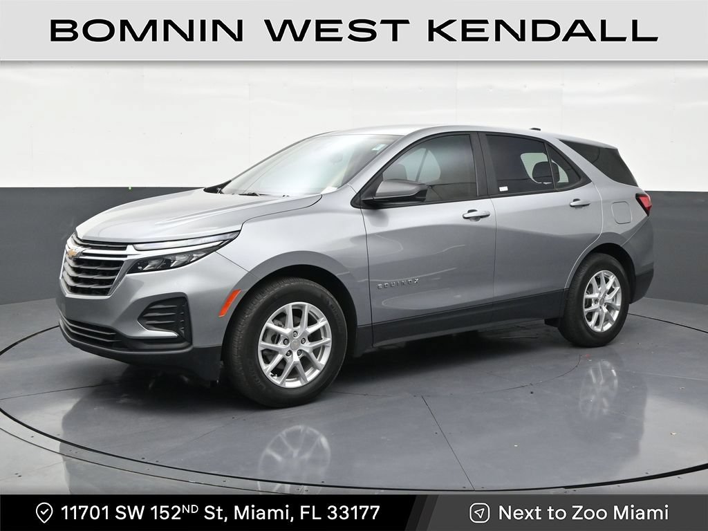 Used 2024 Chevrolet Equinox LS w/ LS Convenience Package FWD image 1