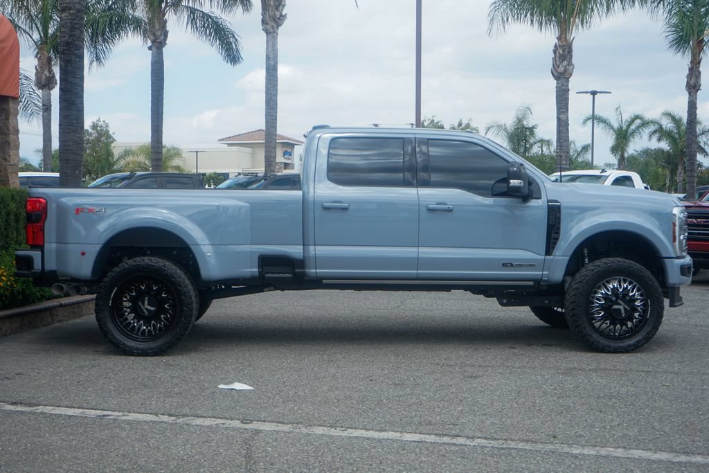 Used 2025 Ford F450 Platinum w/ FX4 Off-Road Package AWD/4WD image 11