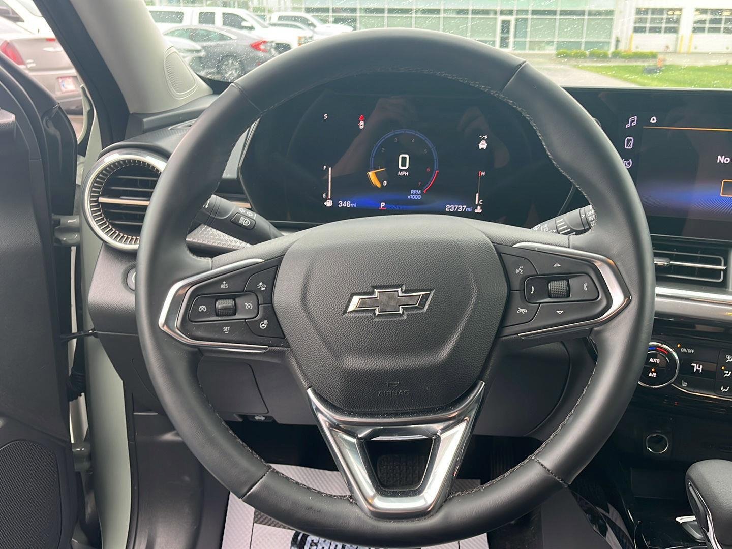 Used 2025 Chevrolet Trax ACTIV w/ Driver Confidence Package FWD image 13