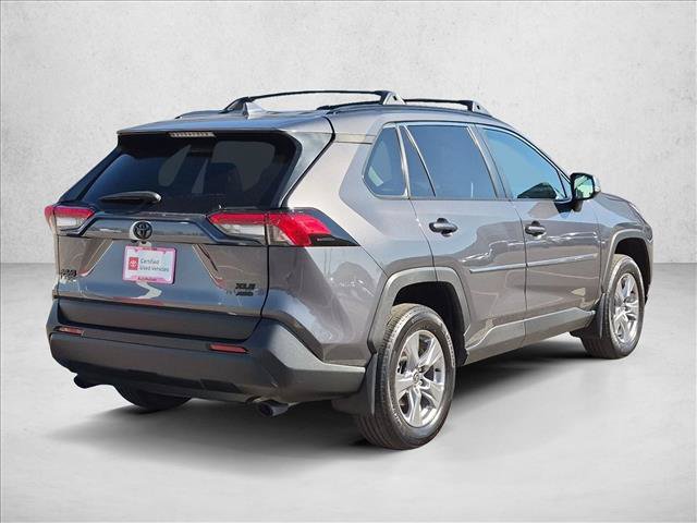 Used 2024 Toyota RAV4 XLE AWD/4WD image 5