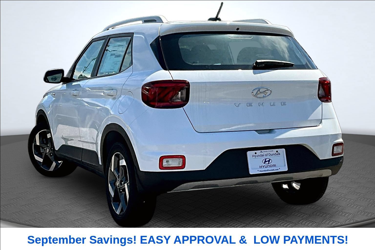 New 2026 Hyundai Venue SEL FWD image 3