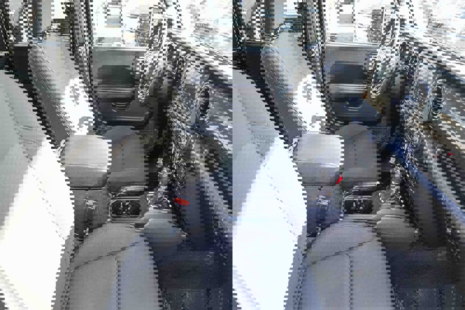 Used 2021 Jeep Wrangler Unlimited Sport image 15