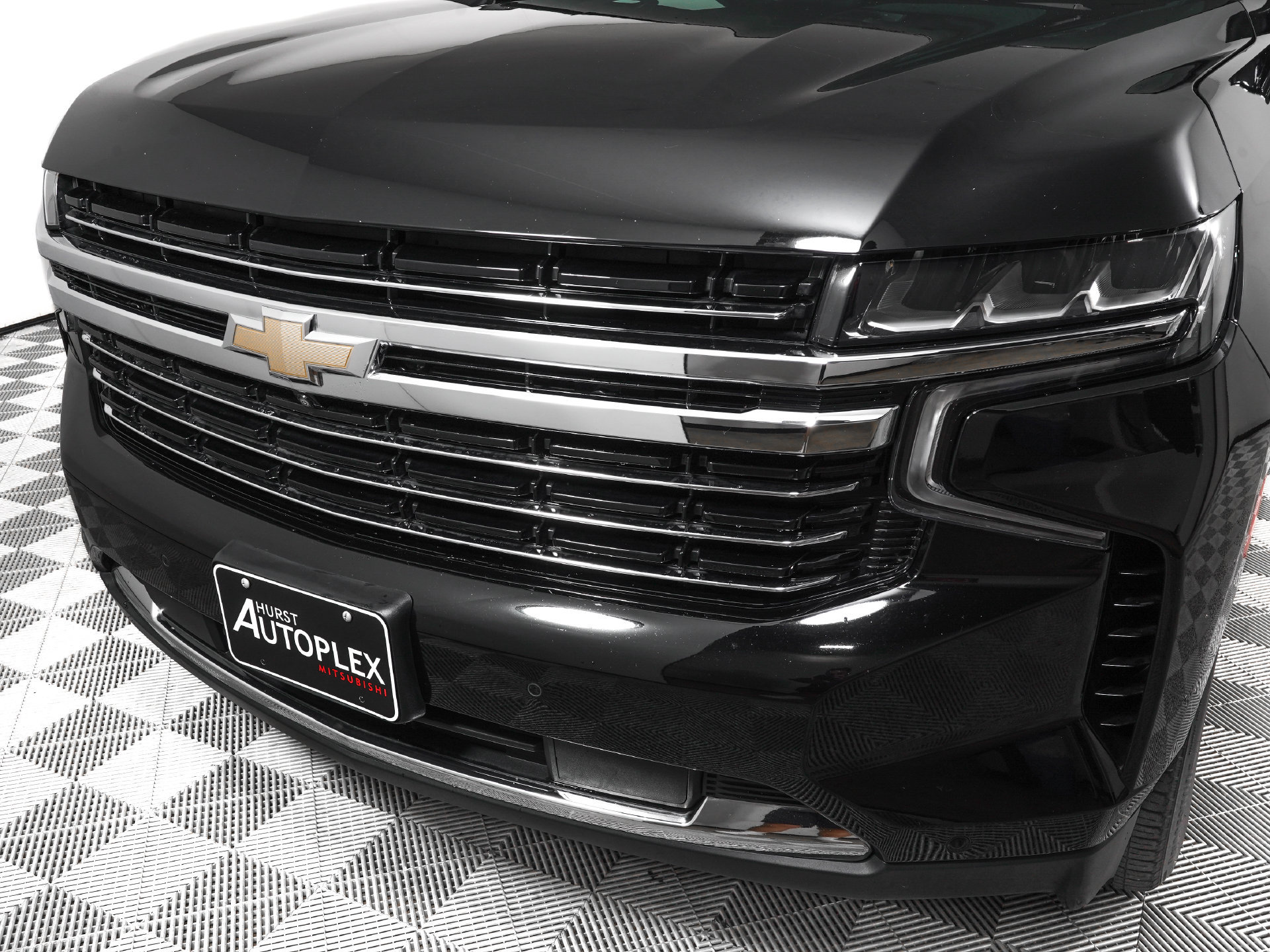 Used 2023 Chevrolet Tahoe LT w/ Luxury Package AWD/4WD image 30