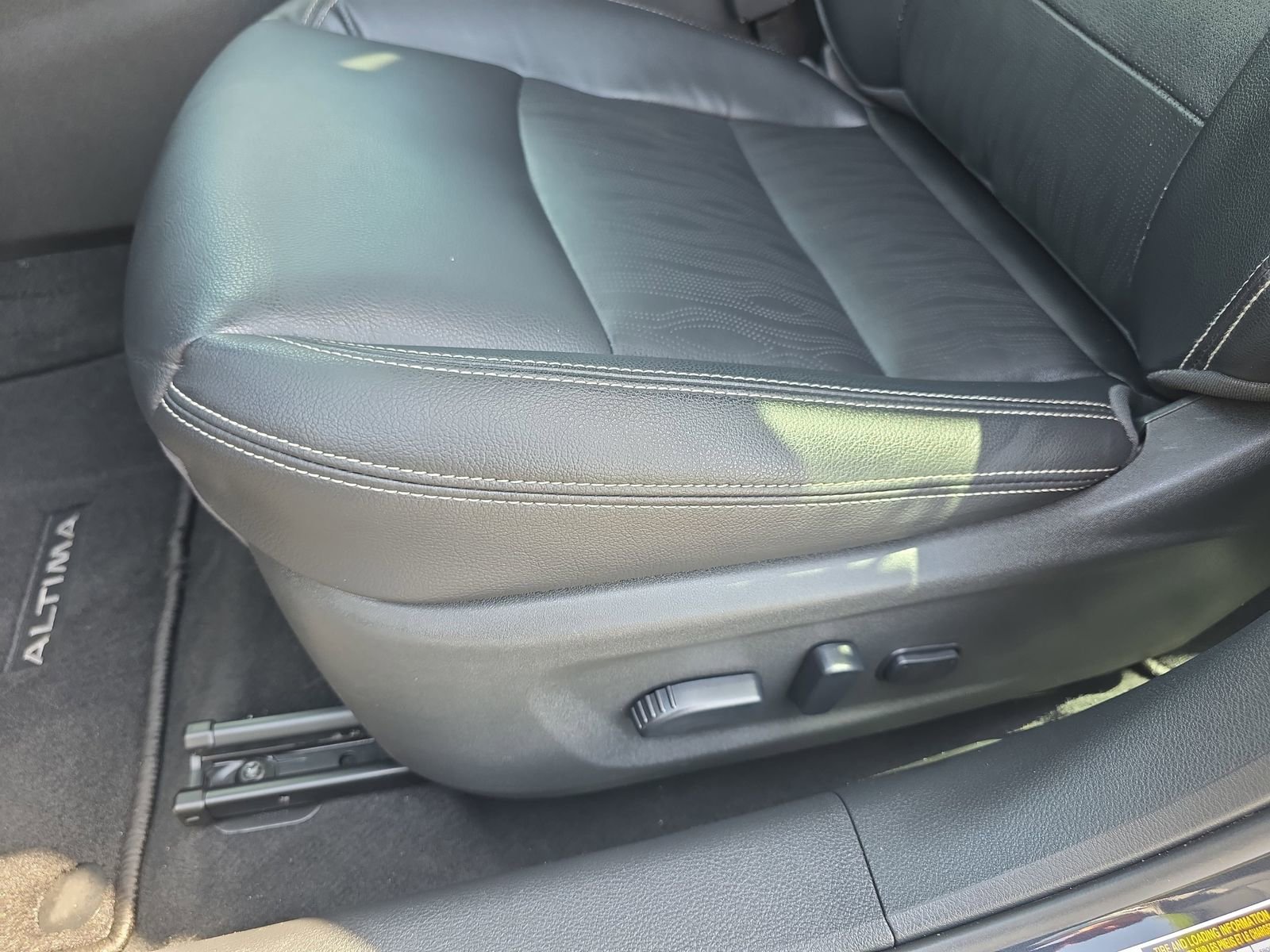 Used 2020 Nissan Altima 2.5 SL image 27