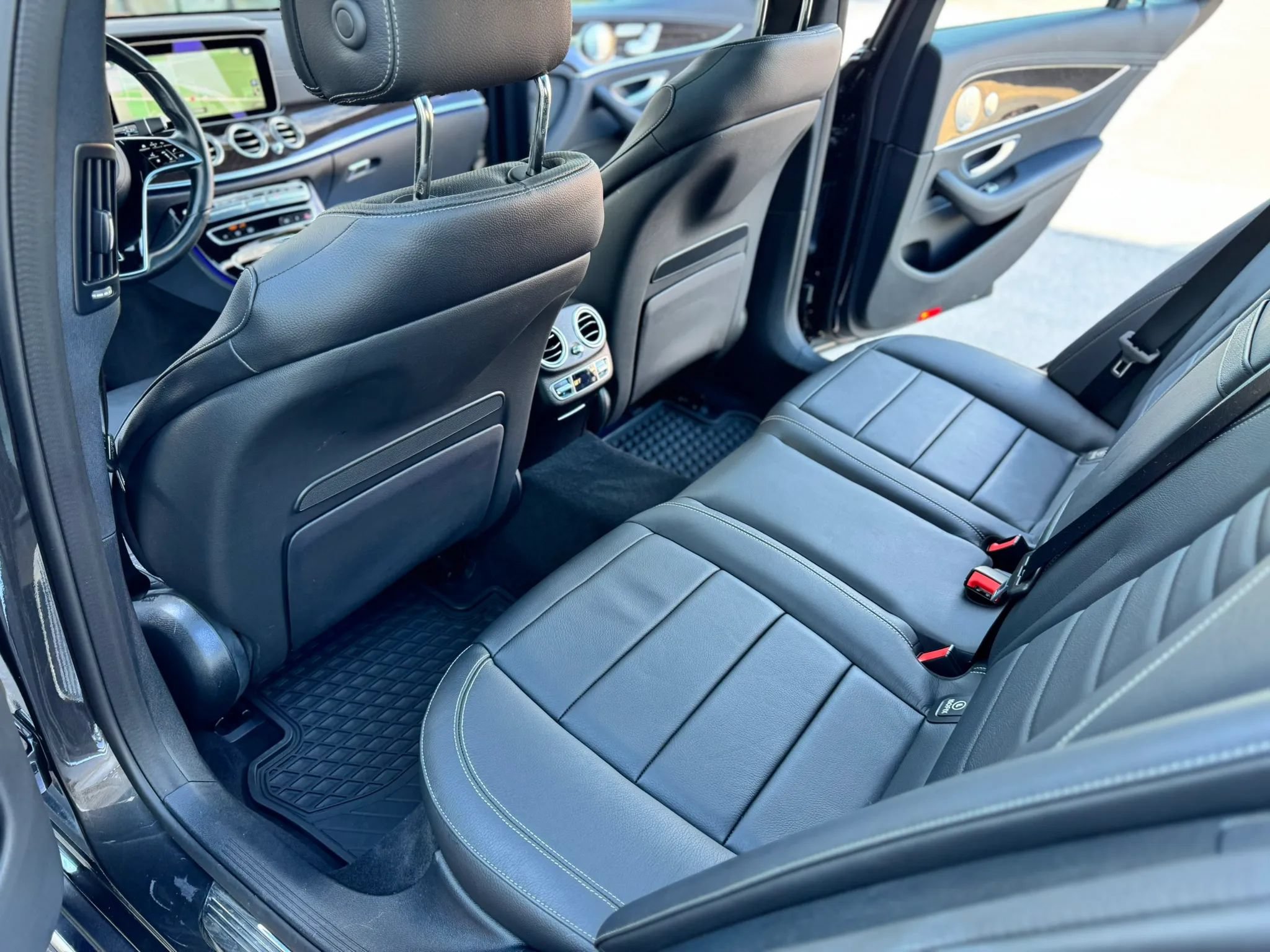 Used 2023 Mercedes-Benz E 450 4MATIC All-Terrain Wagon image 21