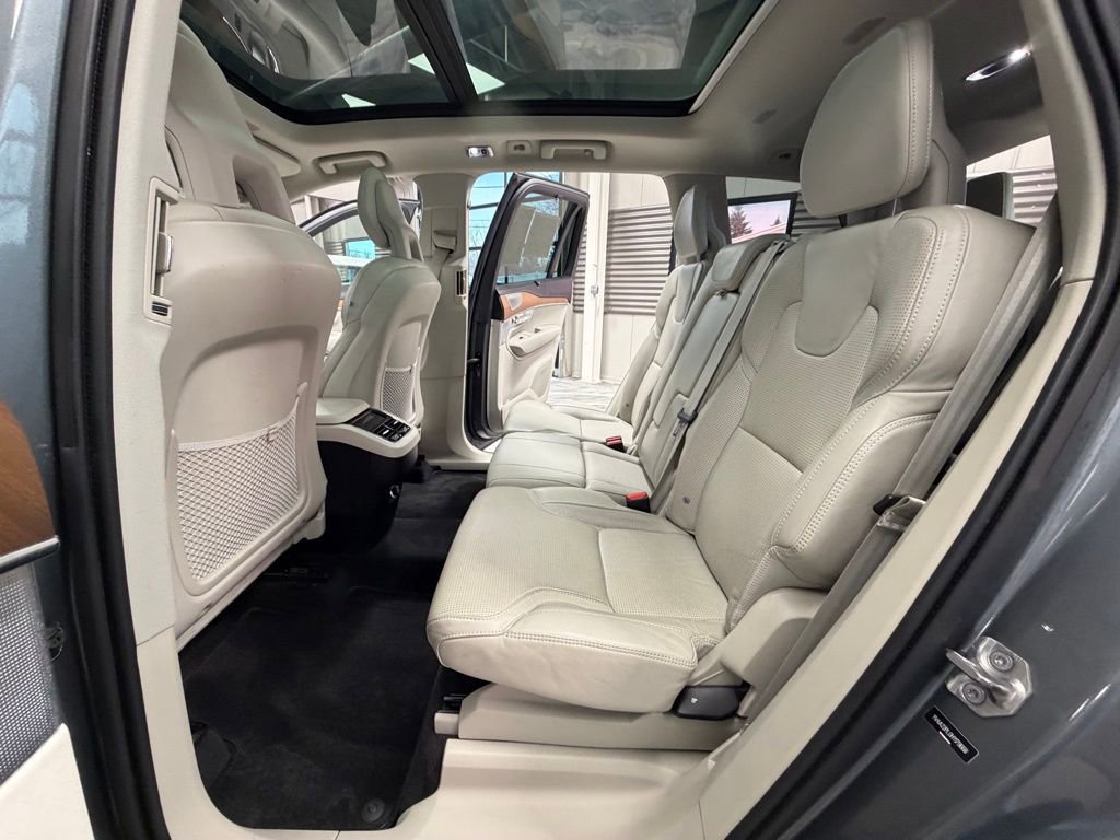 Used 2017 Volvo XC90 T6 Inscription w/ Vision Package image 57