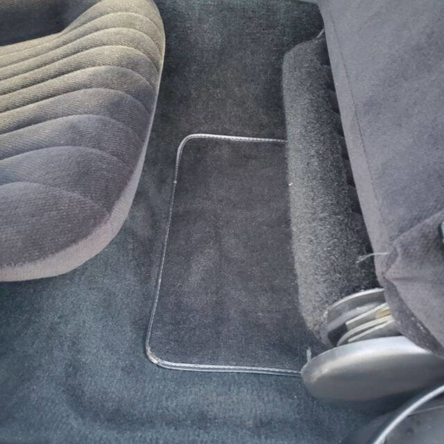 Used 1991 Pontiac Firebird Coupe image 37