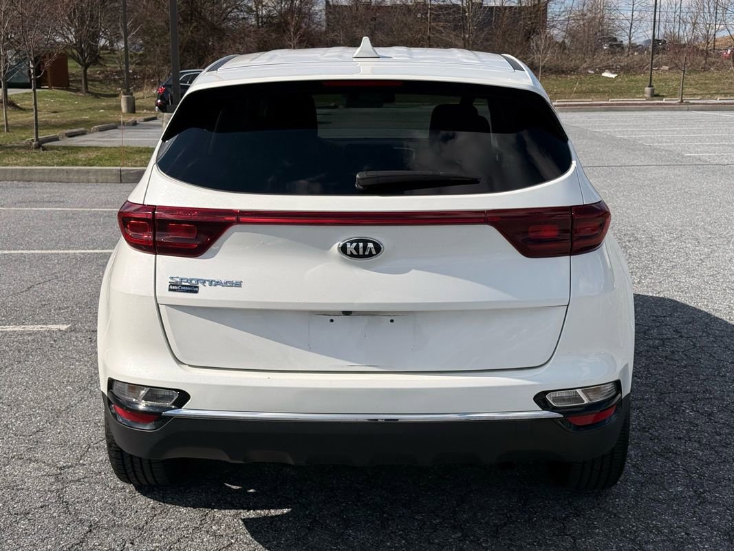 Used 2022 Kia Sportage LX FWD image 7