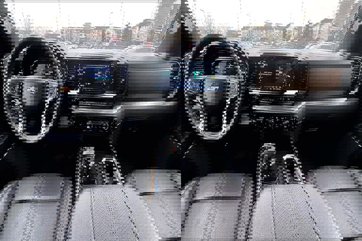 Used 2024 Chevrolet Silverado 1500 High Country w/ Z71 Off-Road Package image 14