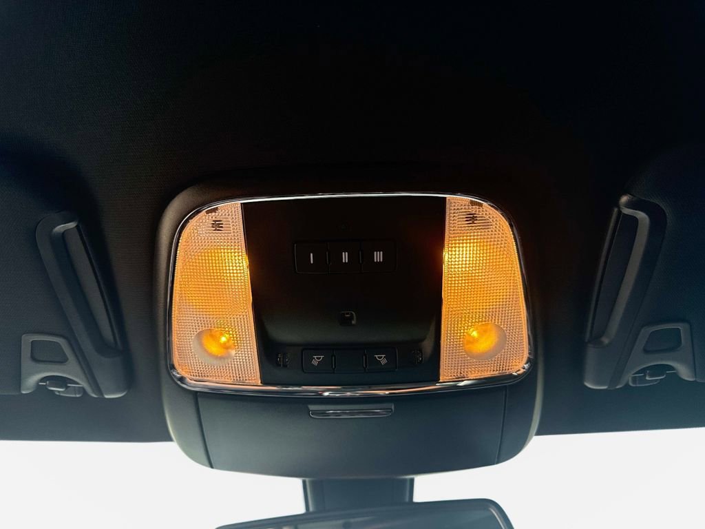 Used 2023 Dodge Charger Scat Pack w/ Plus Group image 31