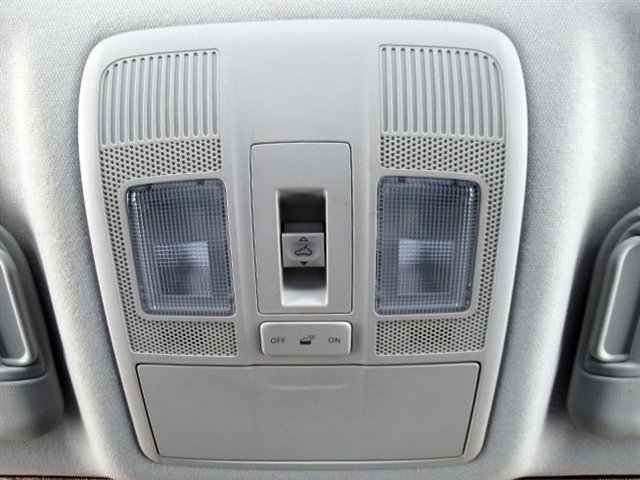 Used 2015 MAZDA MAZDA3 i Grand Touring image 32