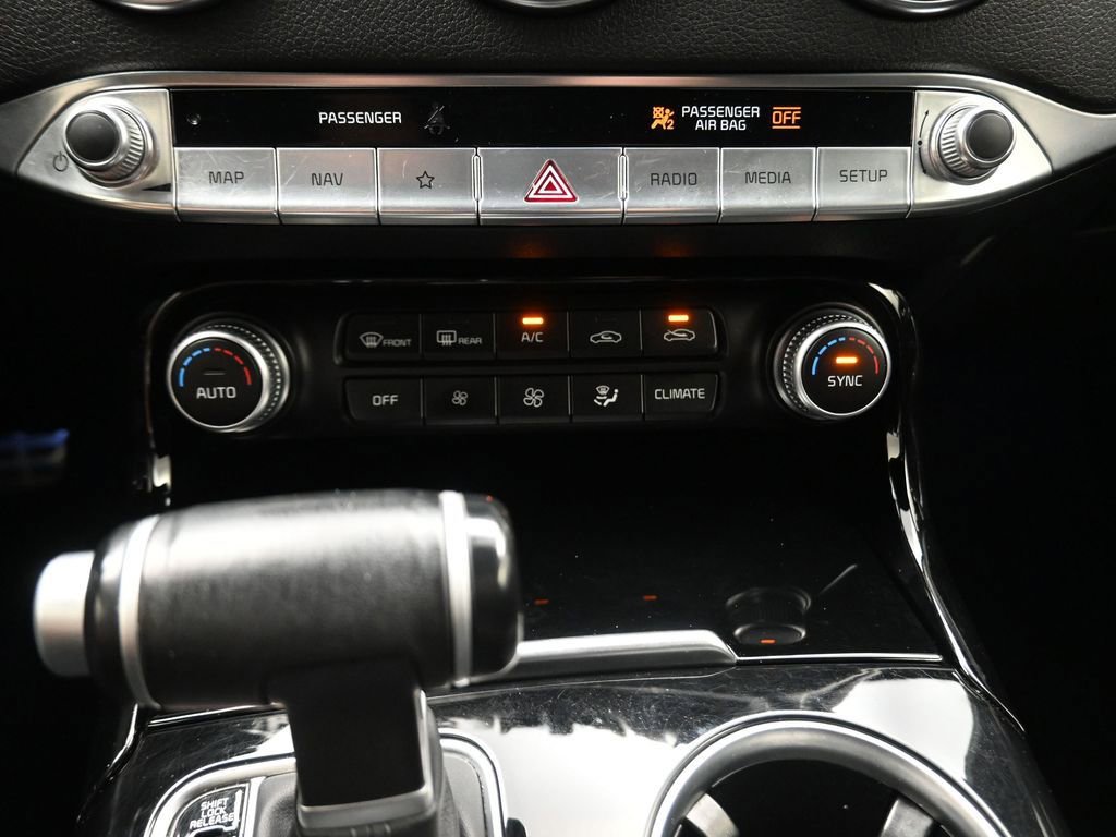 Used 2022 Kia Stinger GT-Line w/ Sun & Sound Package image 8