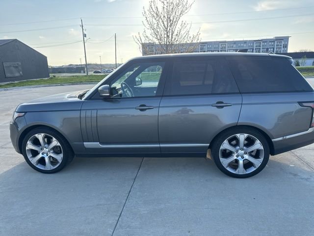 Used 2017 Land Rover Range Rover Supercharged AWD/4WD image 6