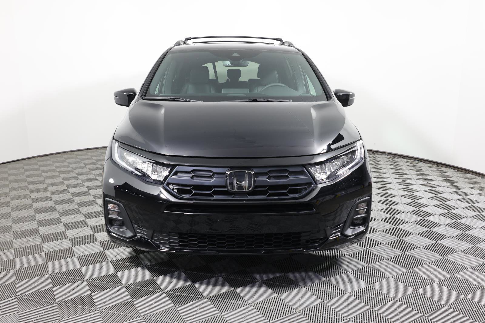 Used 2026 Honda Odyssey Sport-L image 2
