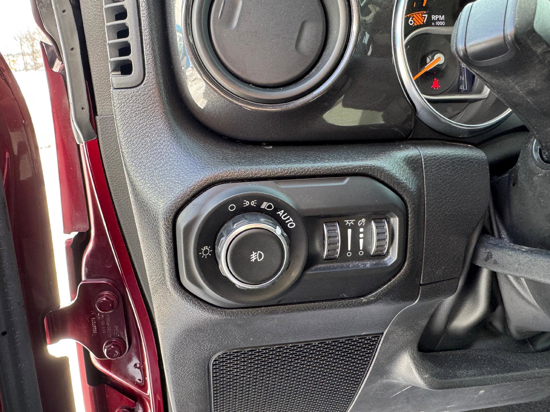Used 2022 Jeep Wrangler Unlimited Sport image 24