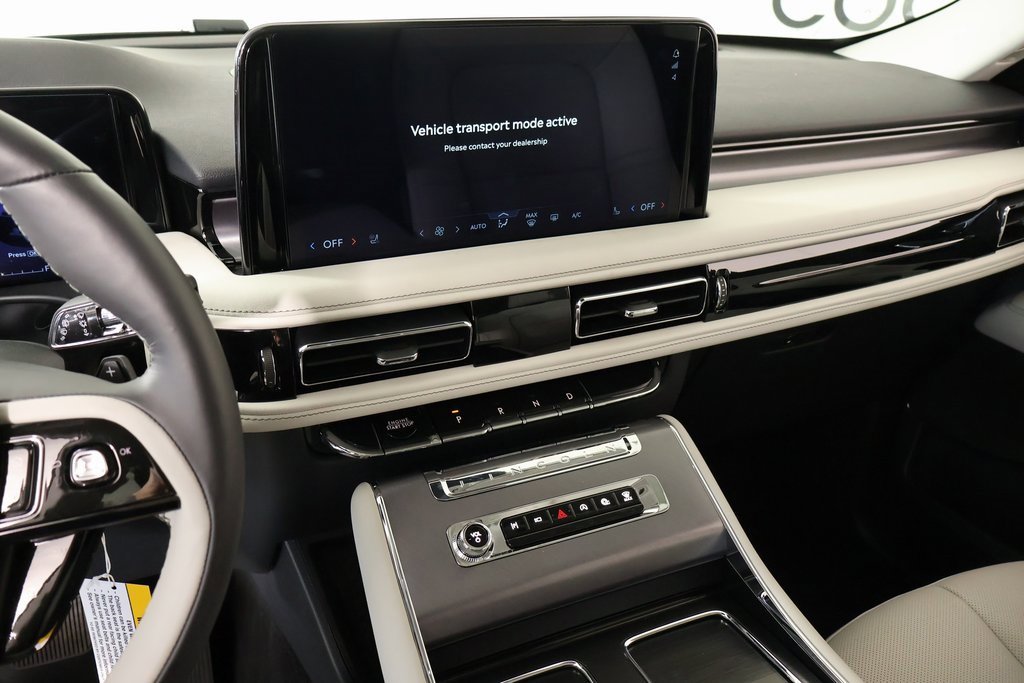 New 2026 Lincoln Aviator Premiere image 5