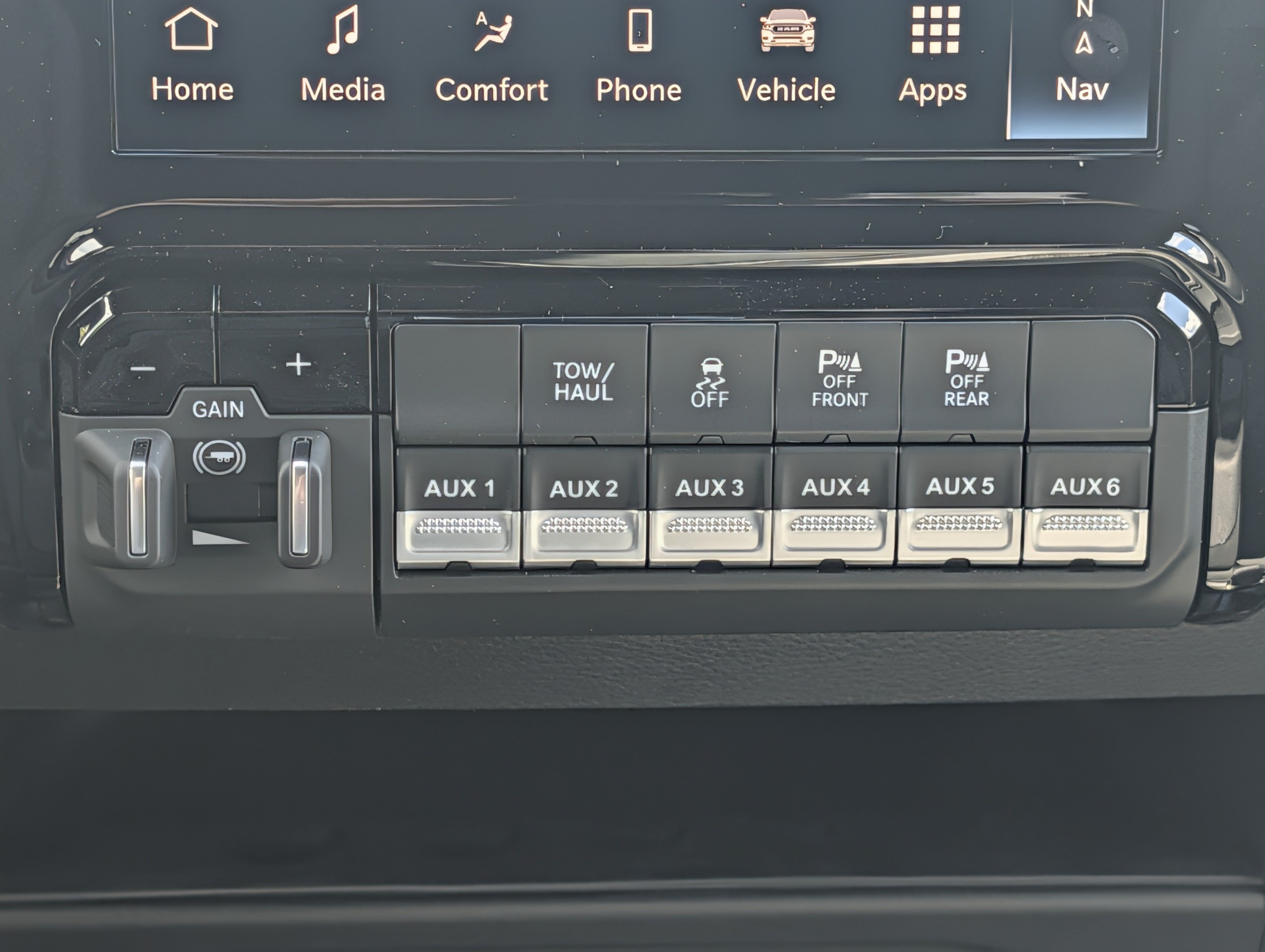 New 2026 RAM 3500 Tradesman AWD/4WD image 18