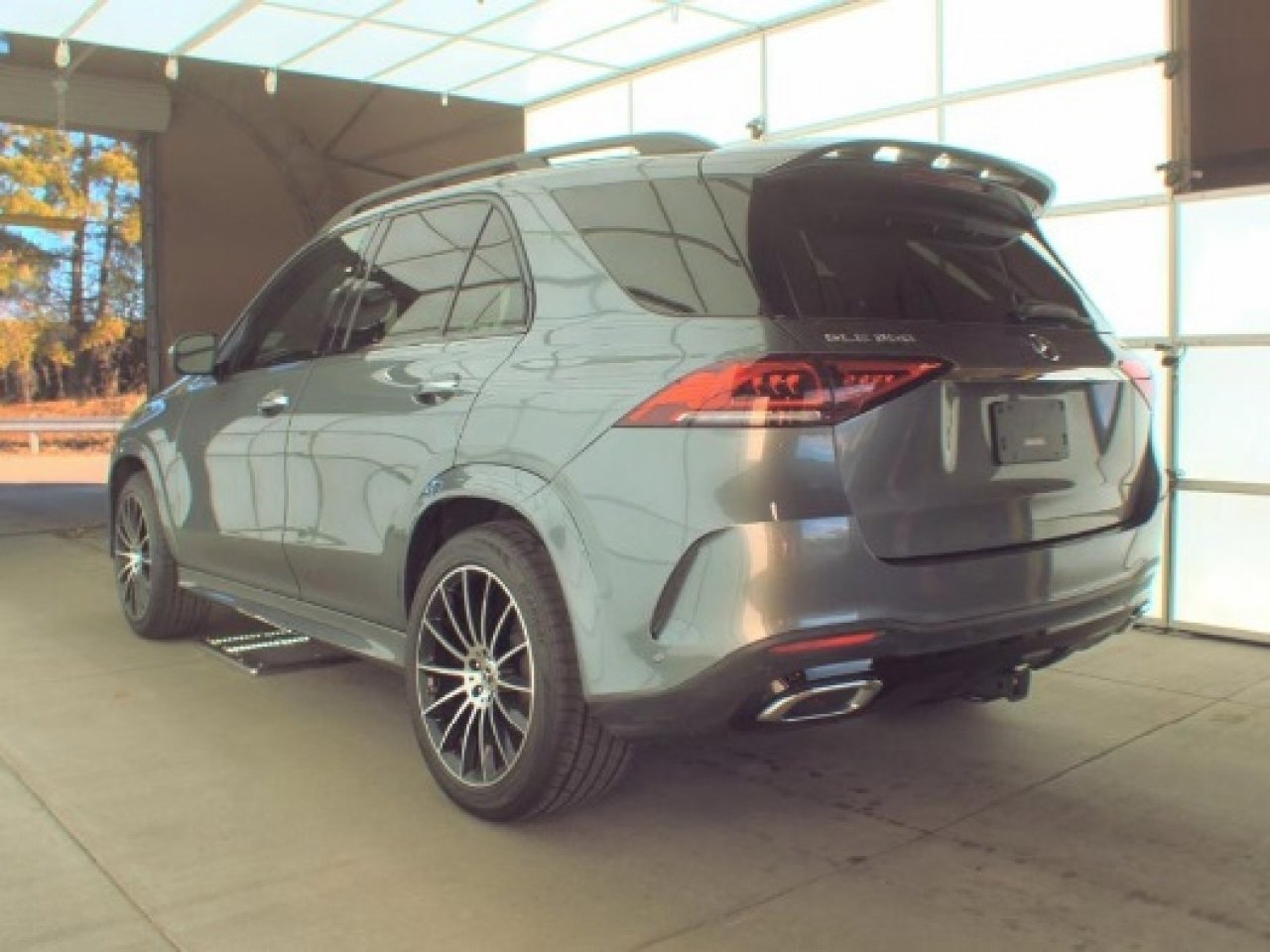 Used 2021 Mercedes-Benz GLE 350 4MATIC image 8