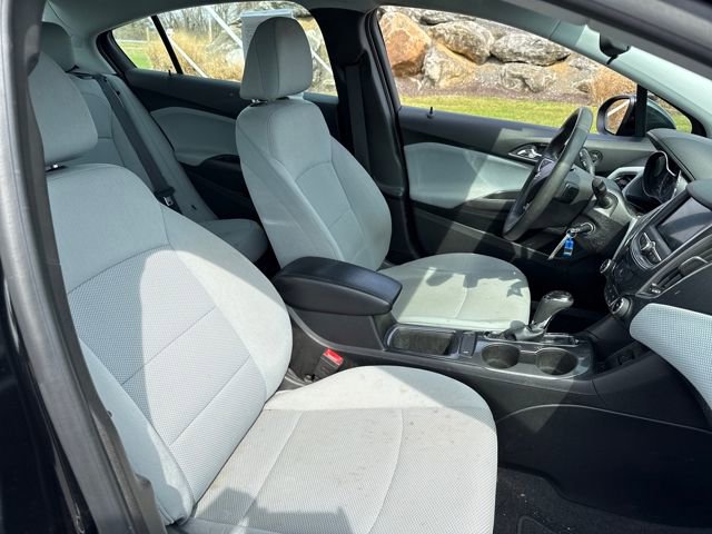 Used 2019 Chevrolet Cruze LS w/ LS Convenience Package image 26