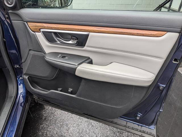 Used 2018 Honda CR-V Touring image 21