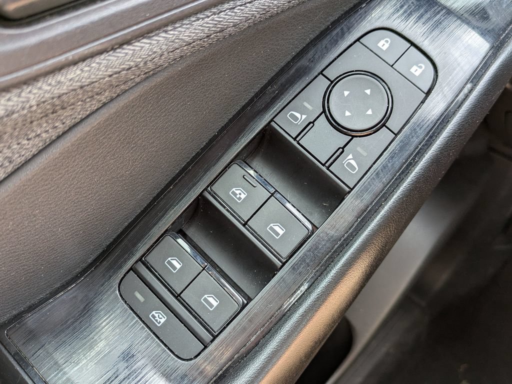 Certified 2023 Nissan Rogue S FWD image 23