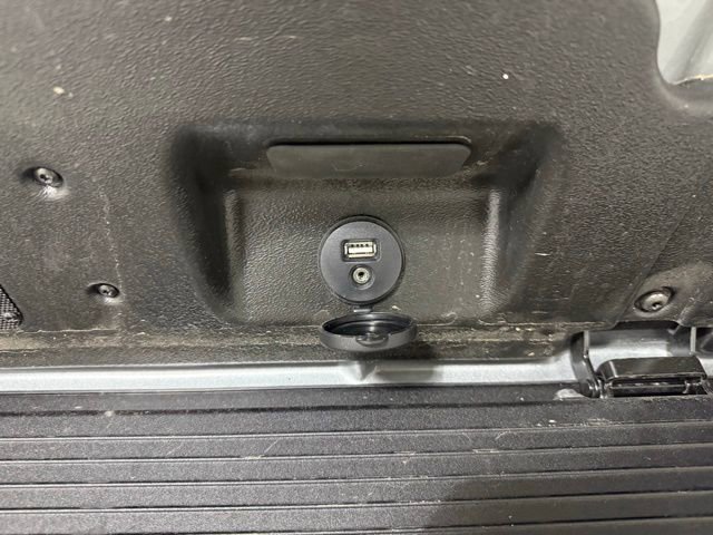 Used 2023 GMC Sierra 1500 AT4X image 10