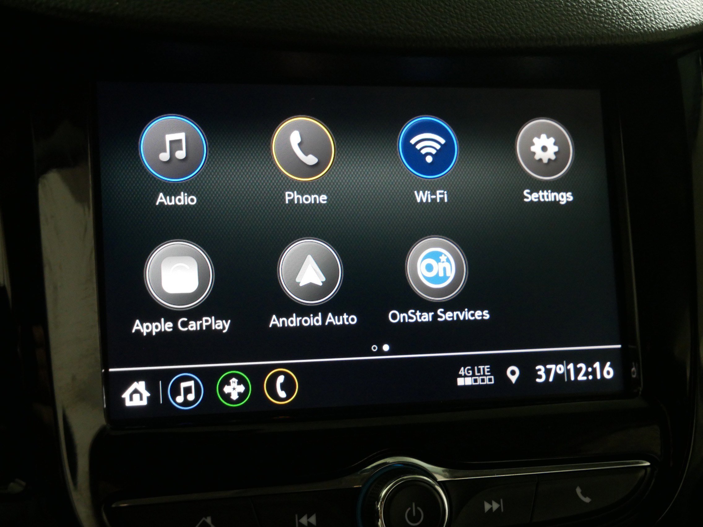 Used 2022 Chevrolet Trax LT w/ Sport Edition image 32